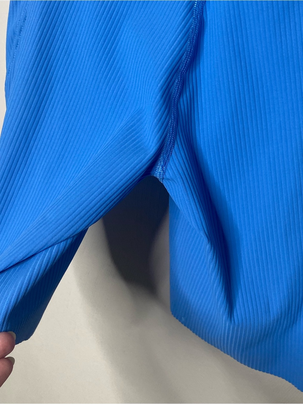 LULULEMON Size 4 Base Pace High Rise Blue Ribbed Bike Shorts - Picture 9 of 12